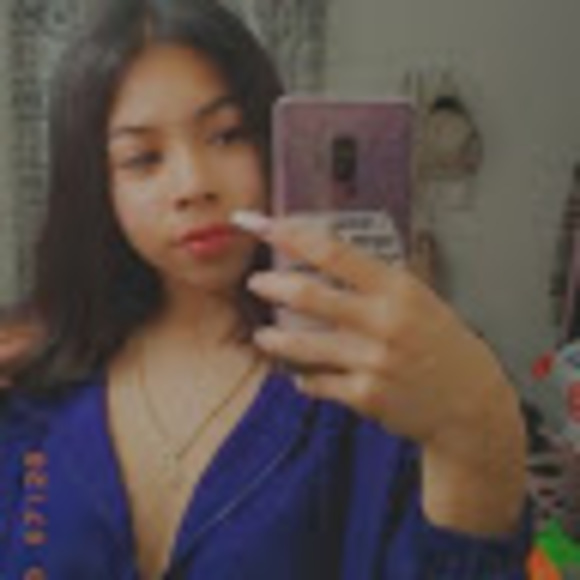 Meet your Posher, Lidia - Picture 1 of 1